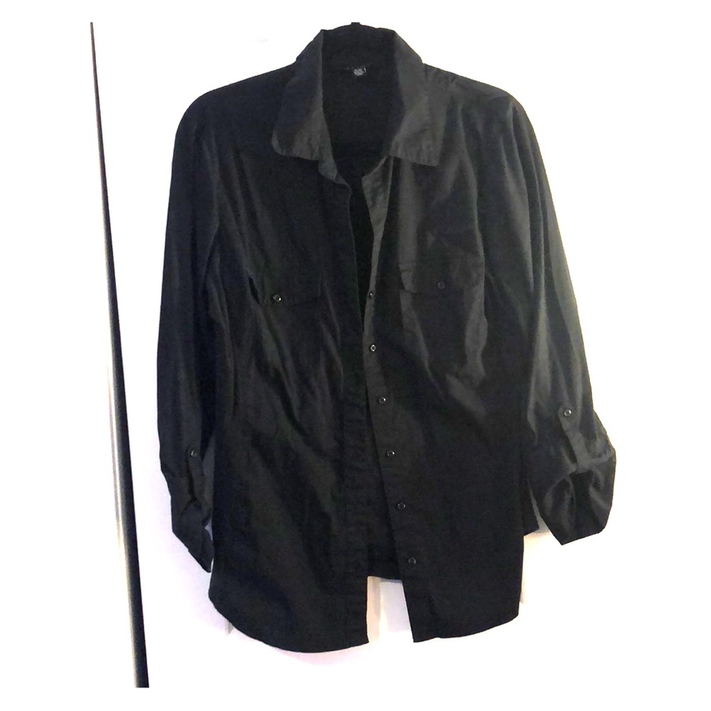 Three quarter sleeve button down shirt